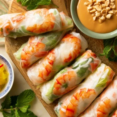 Traditional Vietnamese fresh spring rolls (Goi Cuon) with vibrant ingredients
